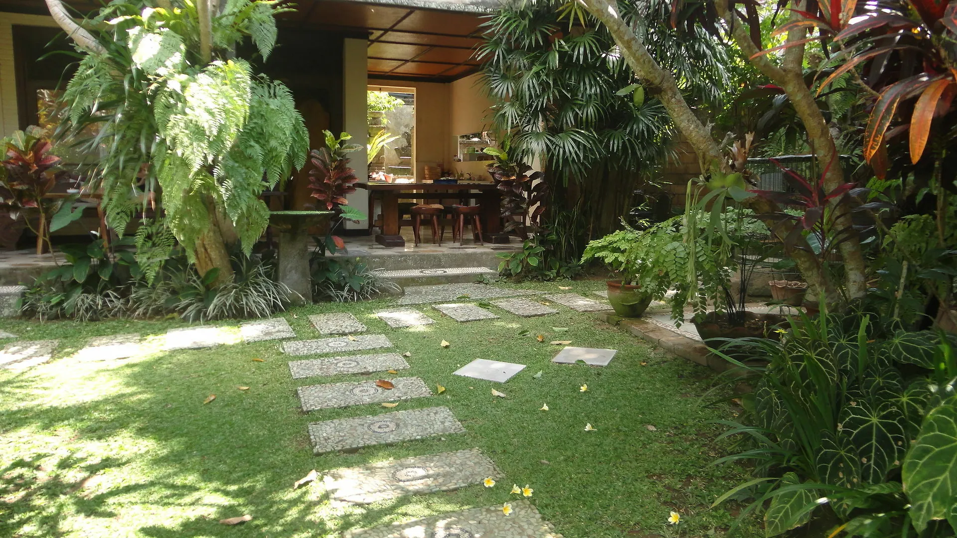 Hotel Puri Cantik Bungalow Ubud